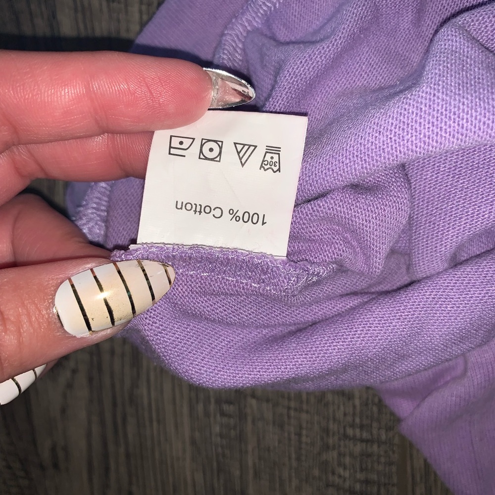 Lavender Love Paw Print🐾Cropped Hooded Sweatshirt - Picture 5 of 6